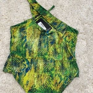 Green abstract print slinky double 1 shoulder